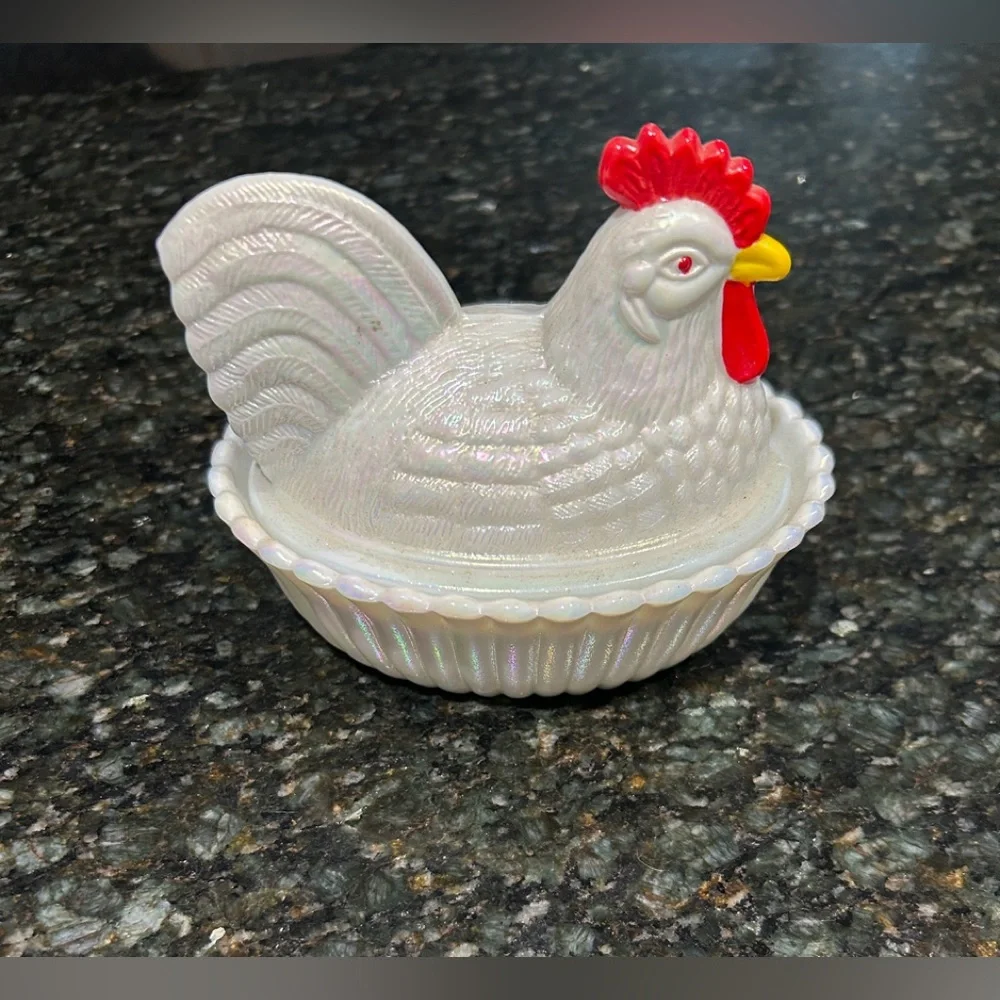 Westmorland | Kitchen | Rare Vintage Signed Westmorland Iridescent